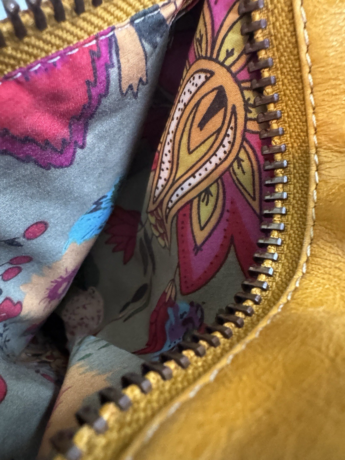 Latico Genuine Leather Slouchy Hobo Shoulder Bag Mustard Yellow Multi Zip NJ