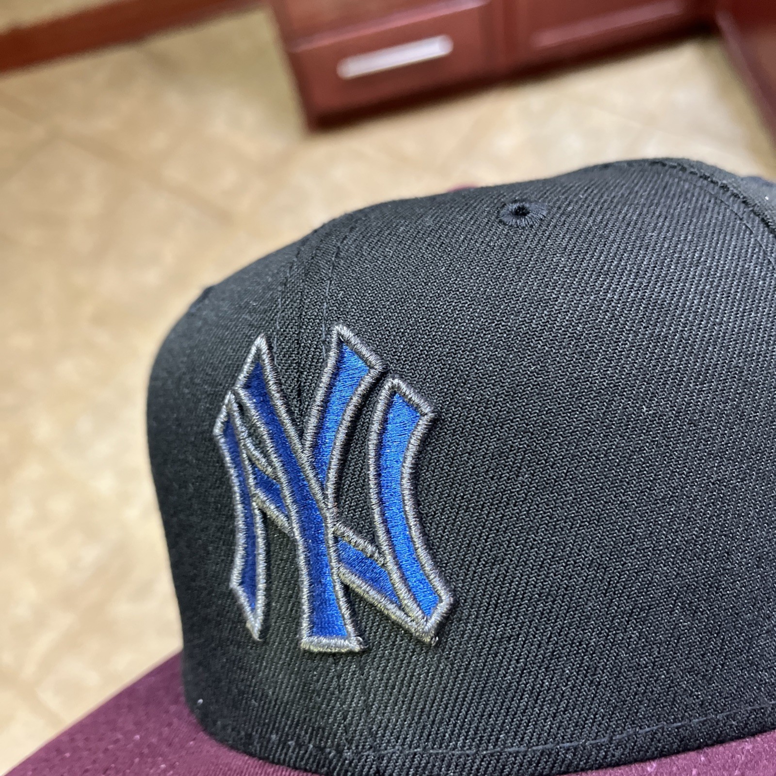 Hat Club Exclusive New York Yankees Stained Glass New Era 59Fifty Size 7 1/2 Hat