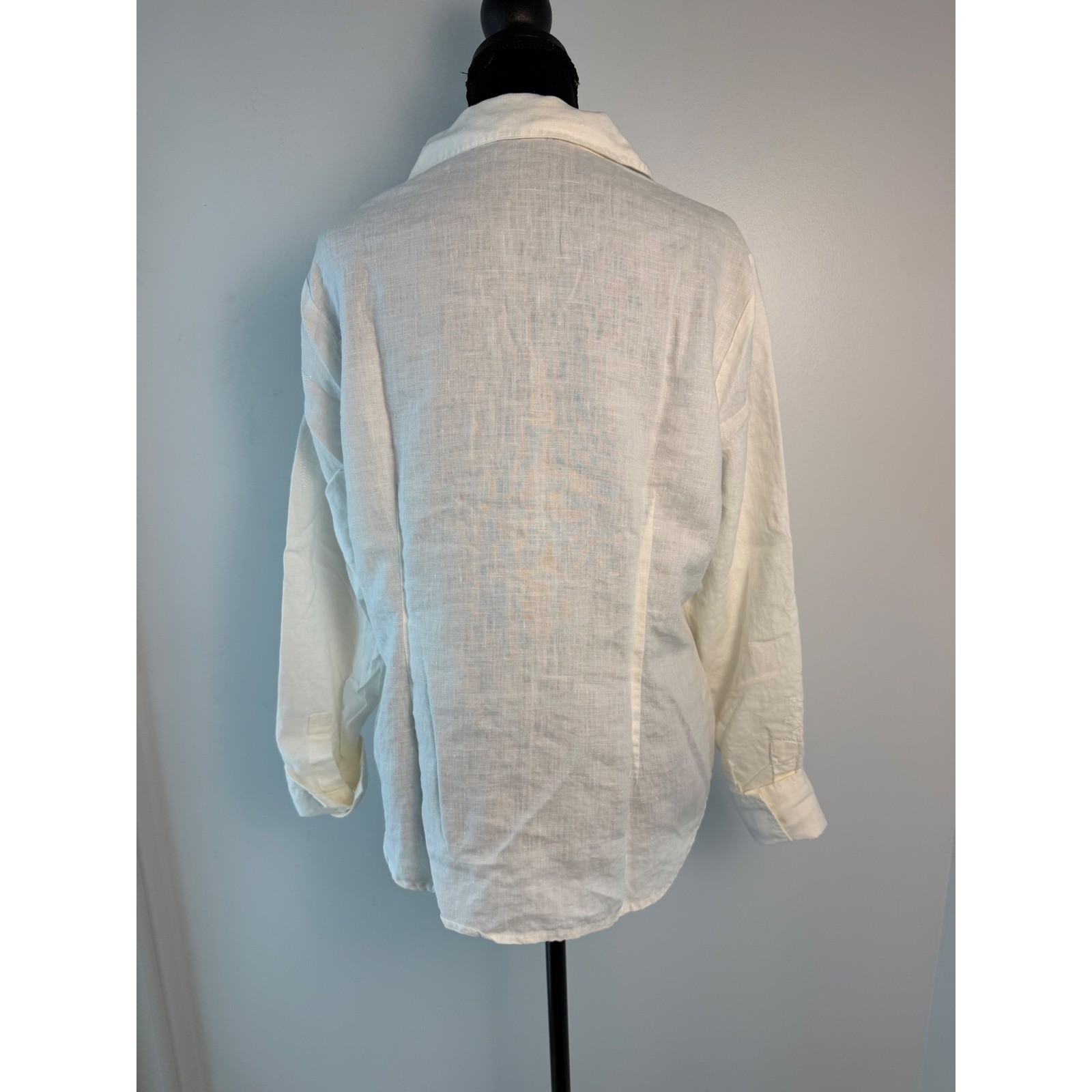 Linen Embroidered Button Down Coastal Grandma Quiet Luxury Vacation Old Money L