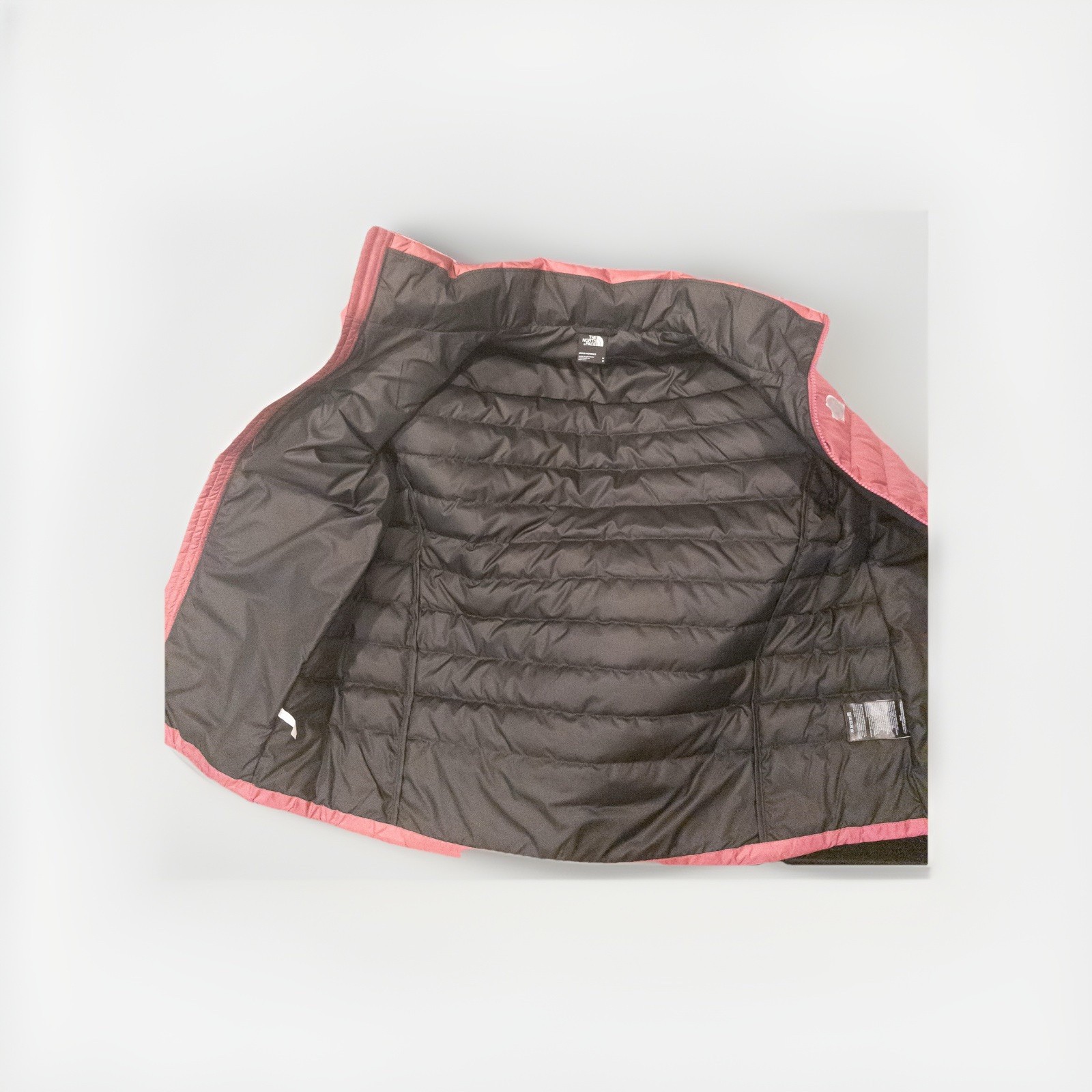 The North Face Minoqua 600 Down Puffer Jacket/ CYBER BERRY Men’s Sz Medium