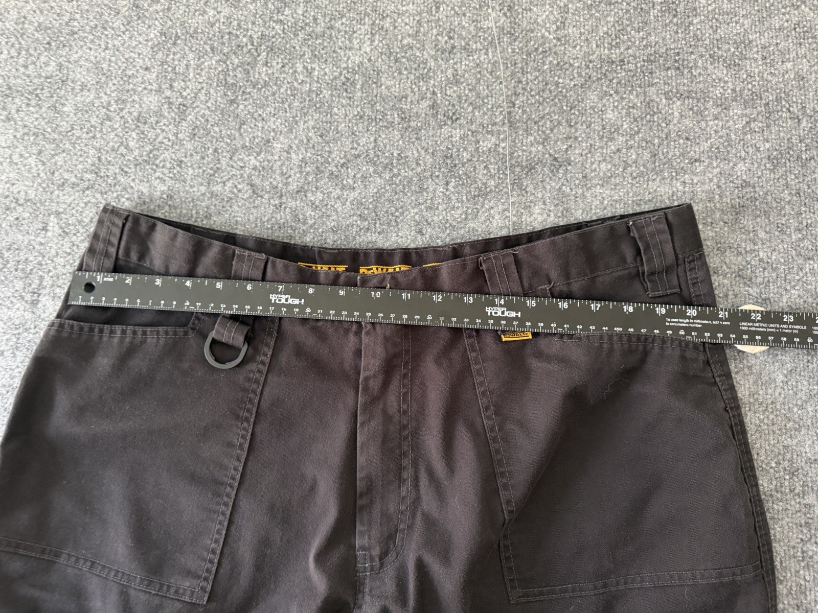 Men’s DeWAlt Black Pants 40/32