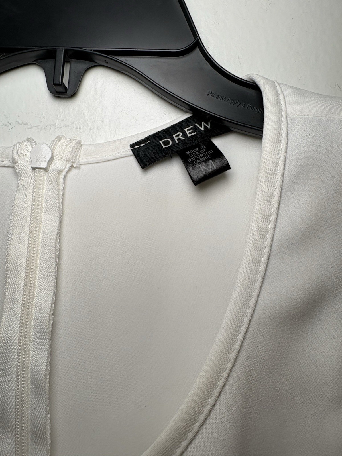 DREW Women’s M White/Beige Solid Scoop Neck Sleeveless Tank Zip Back
