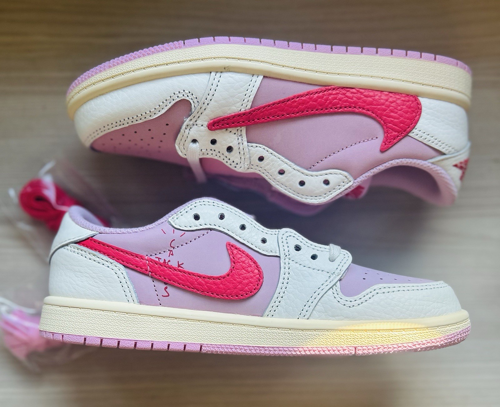 Jordan Air Jordan 1 Low OG SP (PS) Kids Pink White Sneaker 3Y IQ7065-101