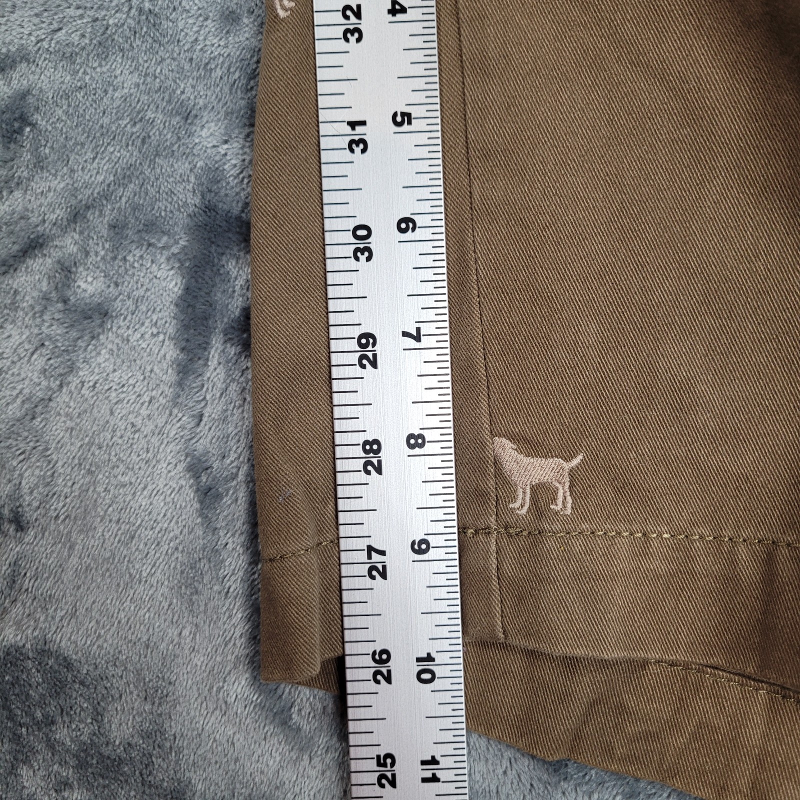 G.H. Bass Mens Brown Embroidered All Over Dog Print 9″ Inseam Shorts Size 36