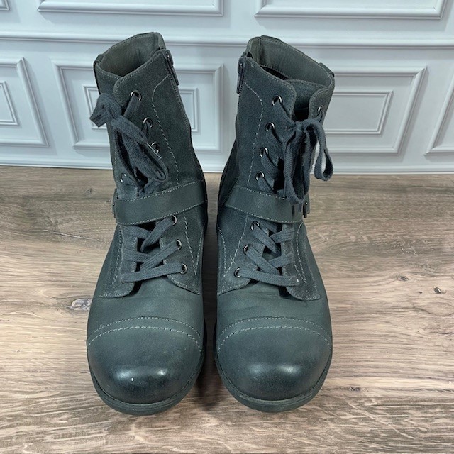 ABEO Verity Leather Combat/Moto Boots Lace Up Buckle Accent EUC Gray Size 9.5N