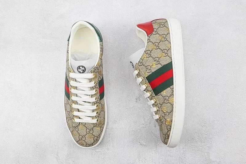 GUCCI ACE Canvas bee Men’s sneakers