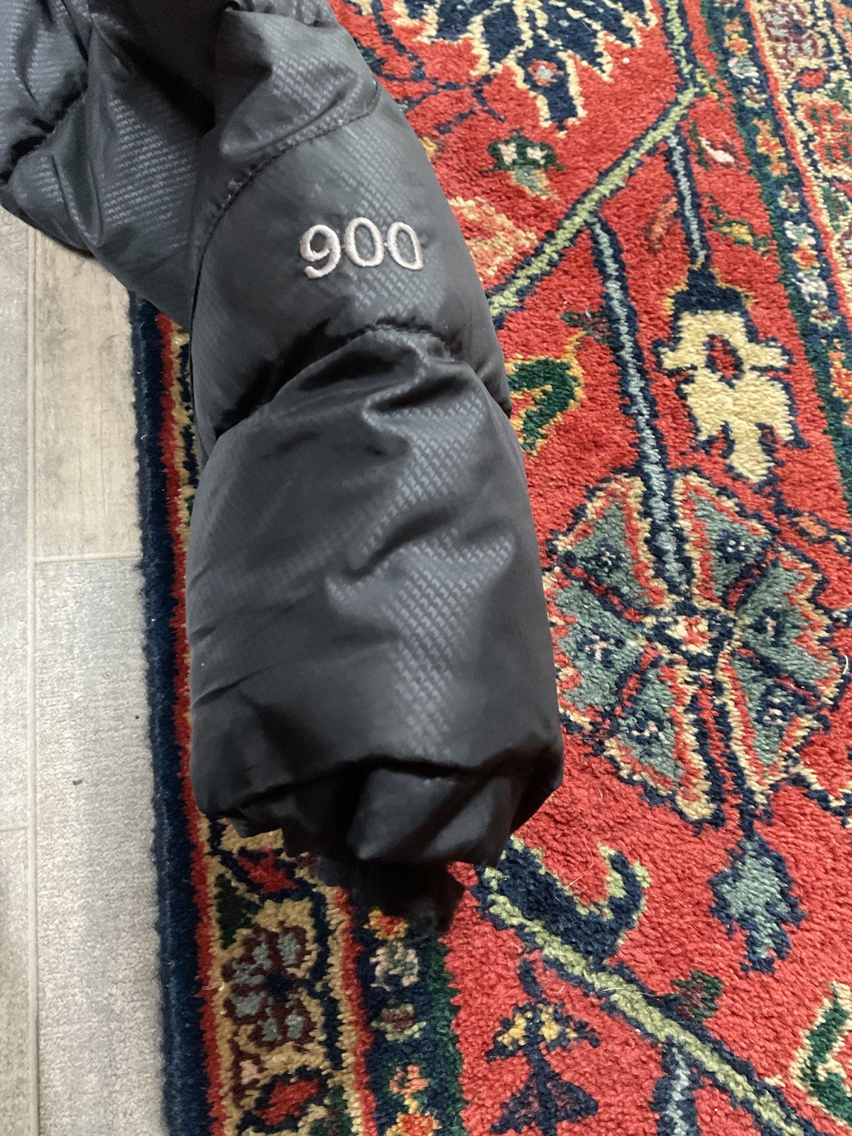 The North Face 900 Summit Series Black Puffer Jacket Women’s XS Hooded Outdoors
