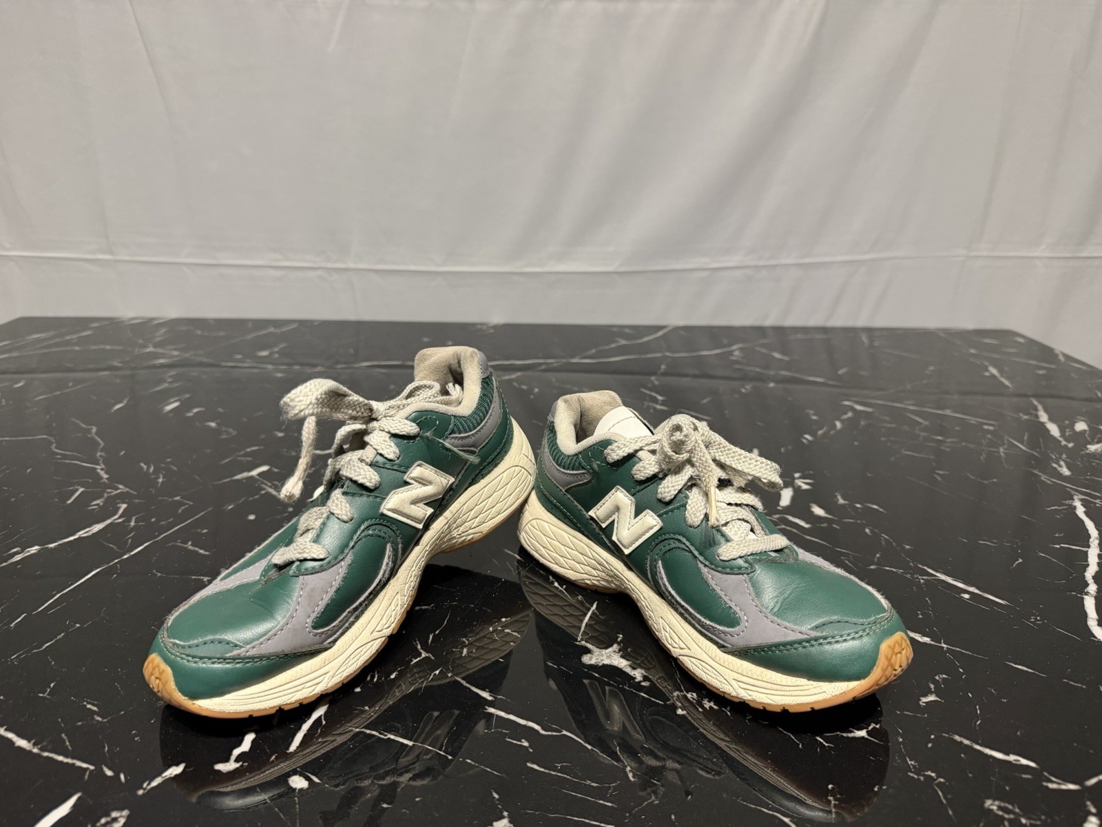 Mens New Balance 2002R Dk Green Suede Run U2002rfk New Sz 1.5