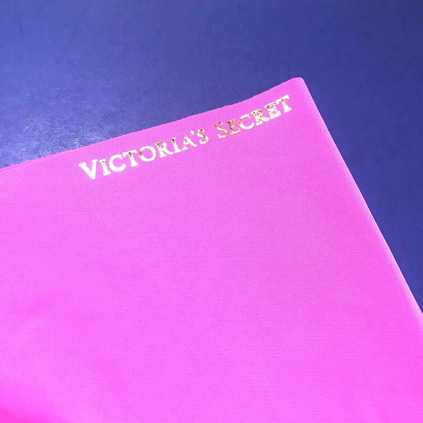 Victoria’s Secret Women’s MEDIUM No Show Hipster Panties Underwear-Fuchsia Pink