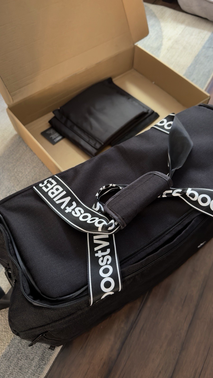 boostVIBES Private Label Large Black Duffel Bag, Zip Closure, Adjustable Strap