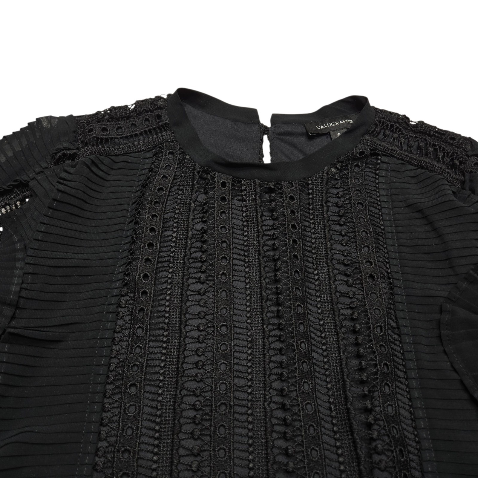 Calligraphie Top Womens Small Black Ruffle Crochet Whimsigoth Balloon Sleeve
