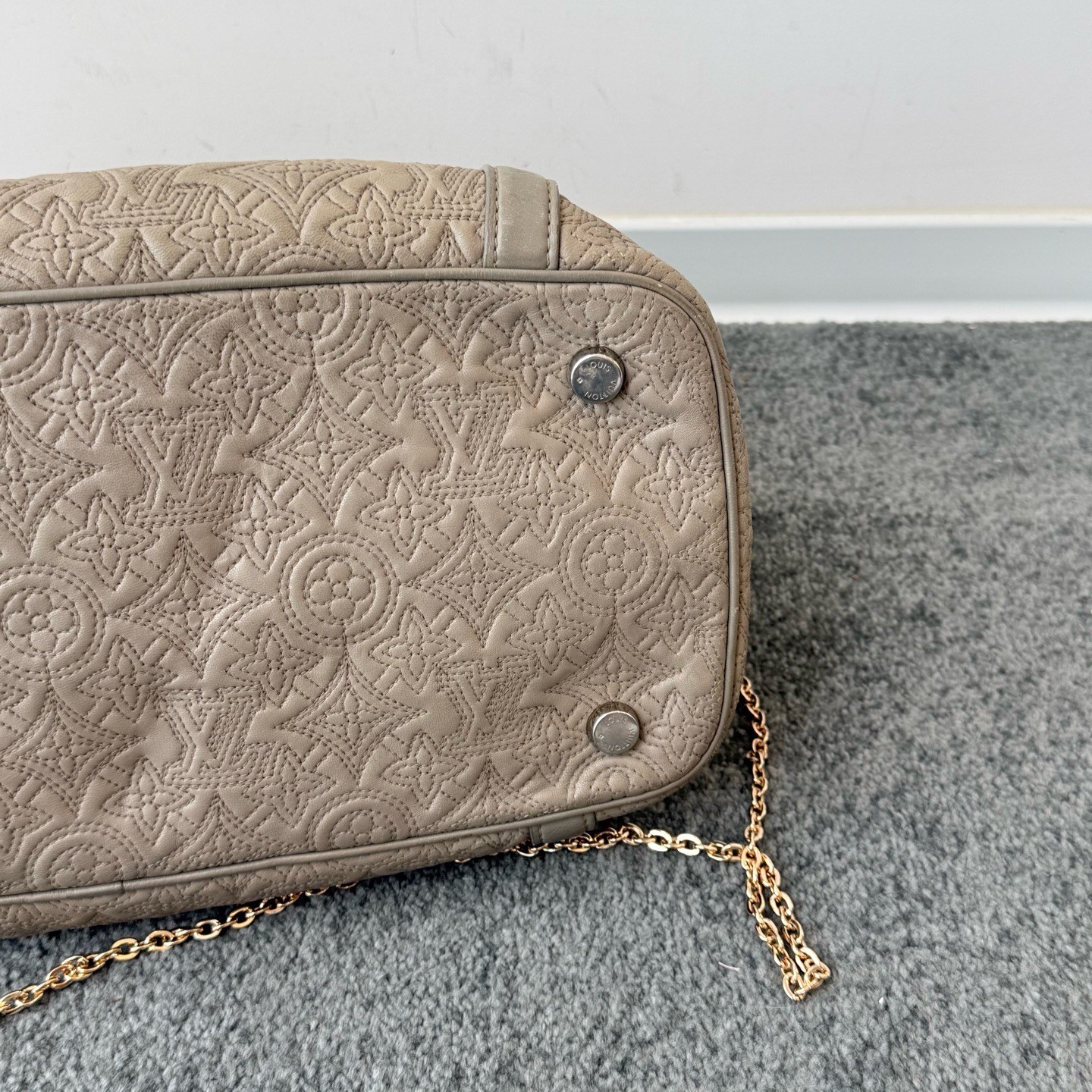 Louis Vuitton Pre-Owned Authentic Luxury Handbag 34x13x30cm