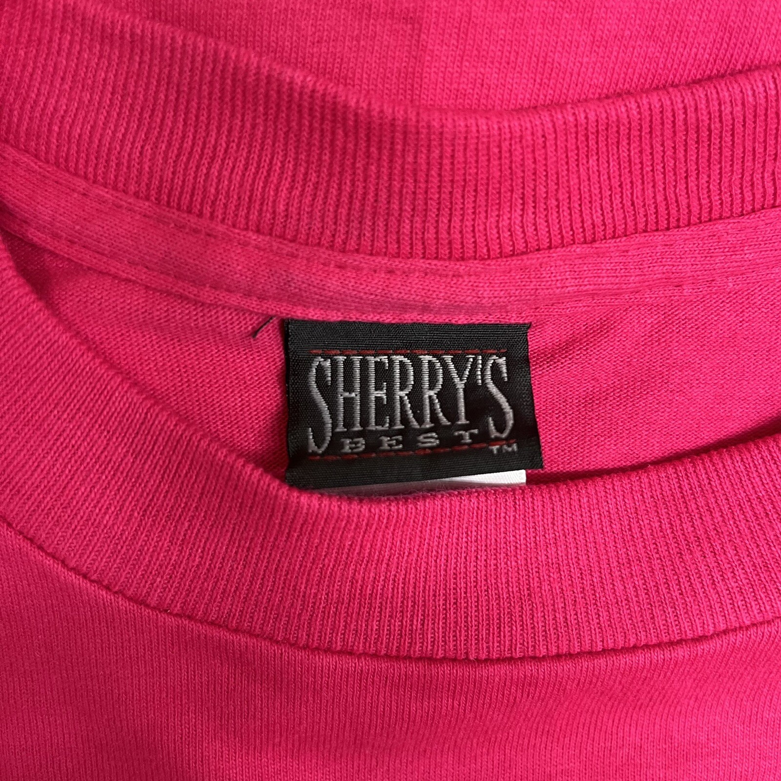 Vtg Florida Keys Dolphins 1990’s Sherry’s Best Men’s Size M Fuchsia T-Shirt euc