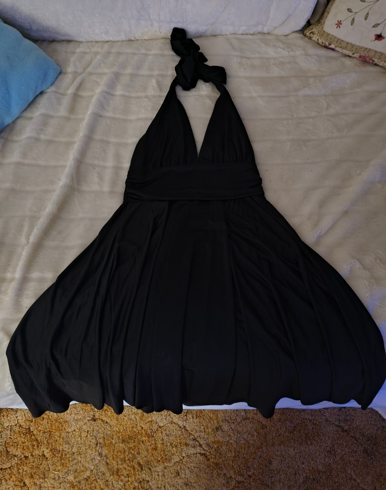 Vintage Y2K Sabora Black Halter Open Back Bodycon Cocktail Dress M