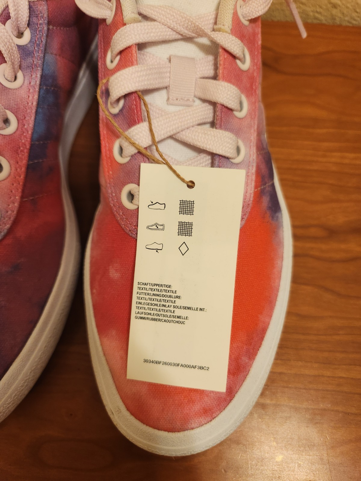 adidas Vulcraid3r GY6708 Womens Size 8 1/2 Skateboard Shoes Pink Tie Dye NEW