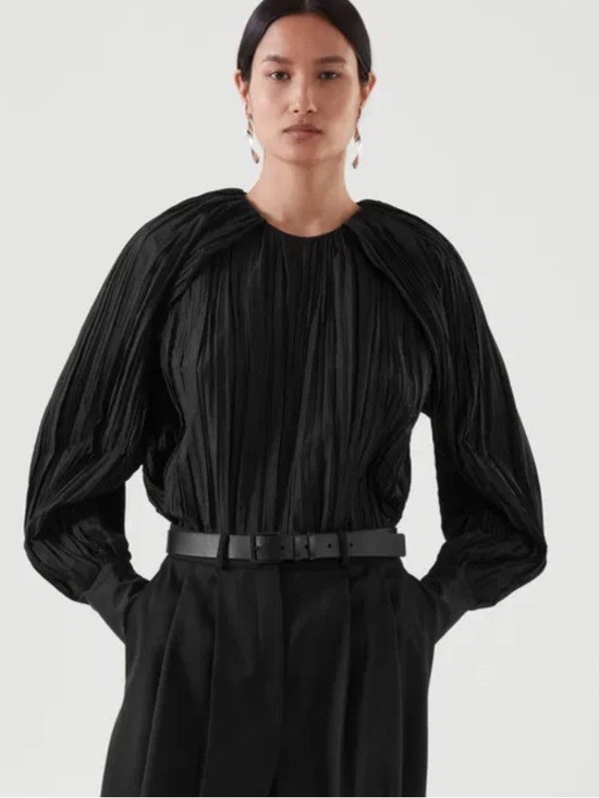 COS Crushed Pleated Cape Sleeve Top in Black Size 6