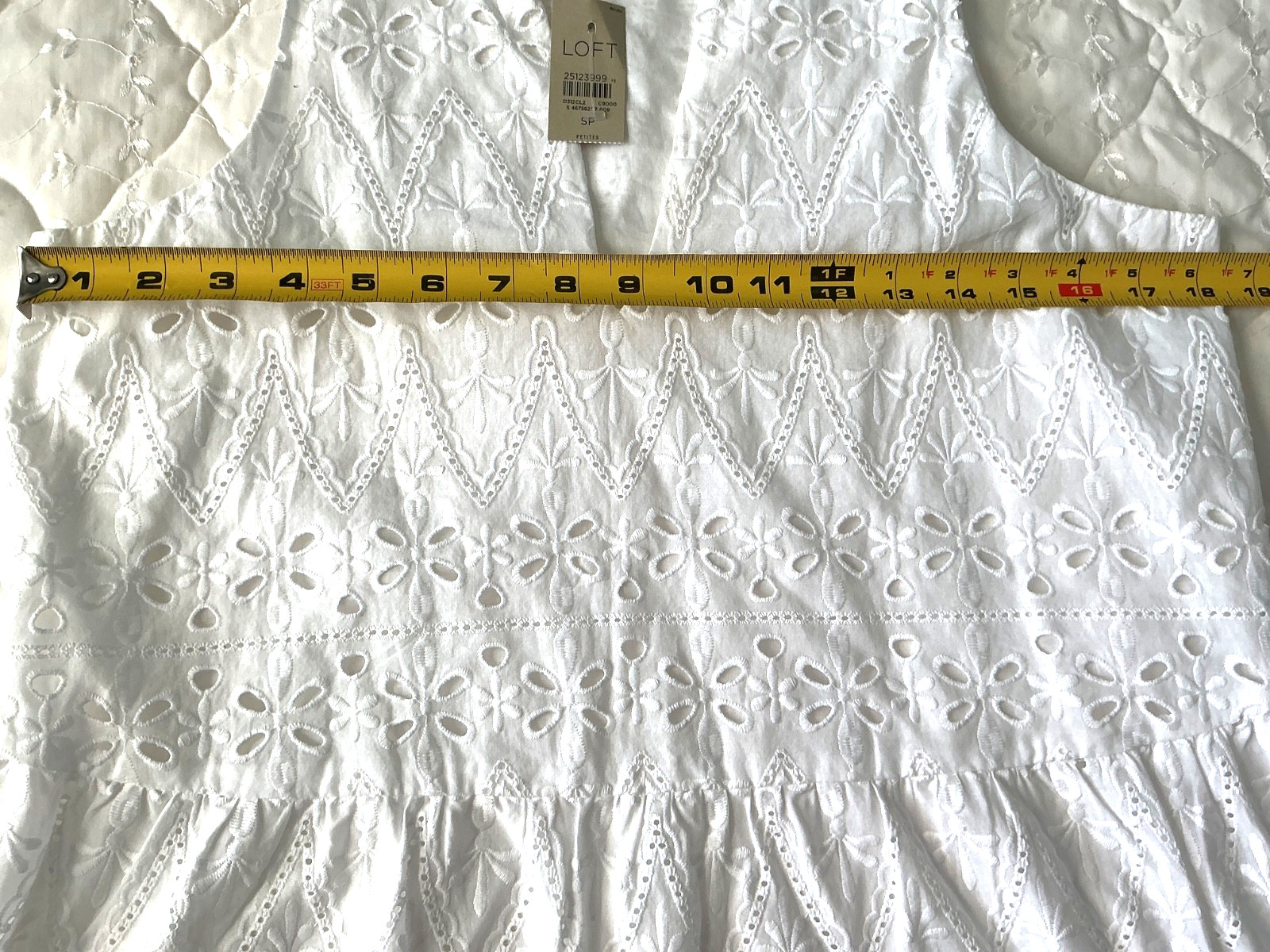 Loft Eyelet Lace Blouse Women’s SP Small Petite Sleeveless Lightweight NWT