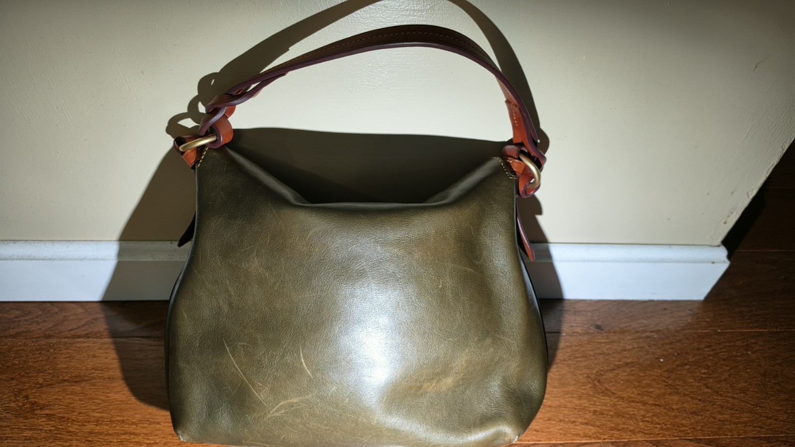 Dooney and Bourke Florentine Twist Strap Hobo Bag Natural Leather – Olive