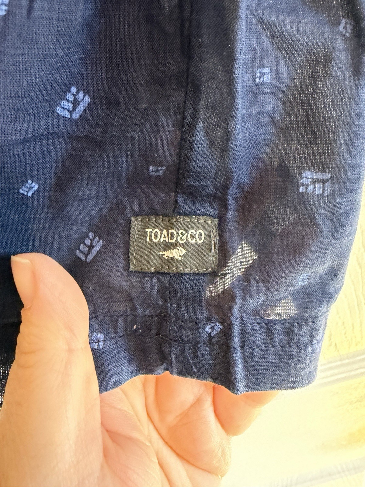 Toad & Co Indigo Swing Top Navy Blue Printed Organic Cotton Blouse Size M