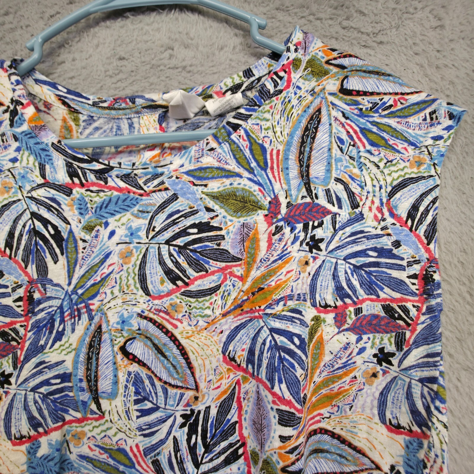 C&C California Top Womens M Blue Button Down Back Linen Floral Tropical Coastal