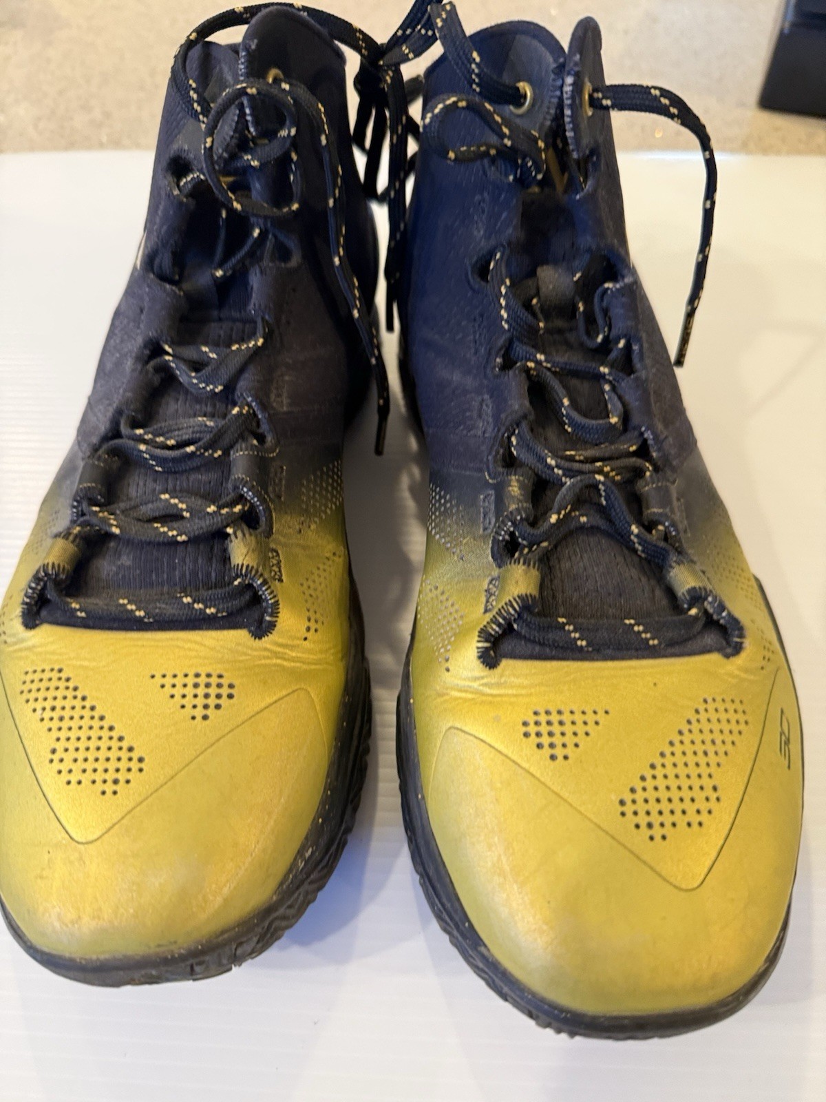 Under Armour Curry 2 Retro Unanimous MVP 3026283-001 Black/Gold Size 11