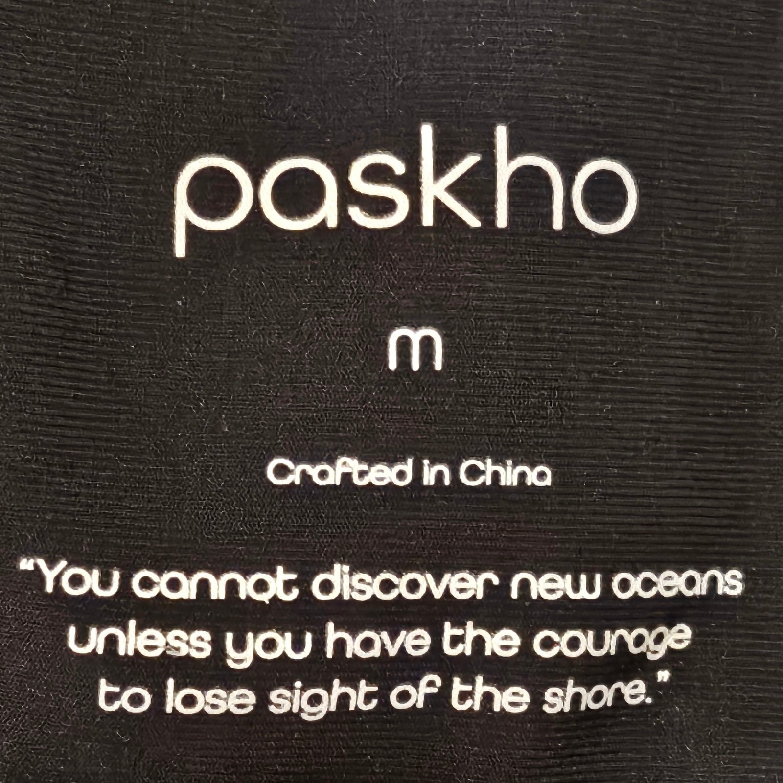 Paskho Minimalist Nylon Performance Puffer Jacket – Size Medium