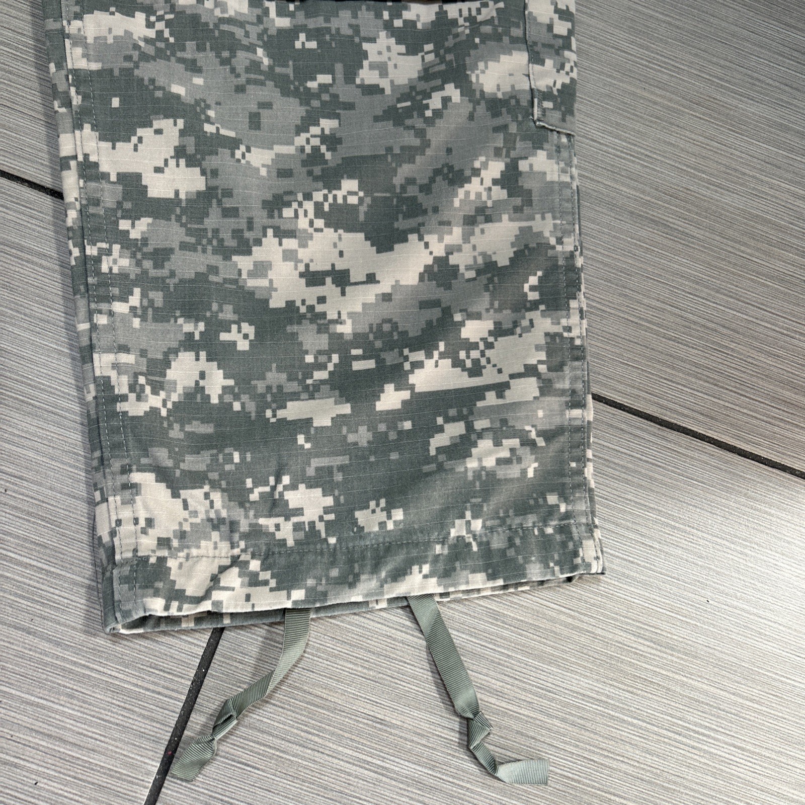 US Army Combat Uniform ACU Digital Camo Trousers Large/Long USGI Rip Stop