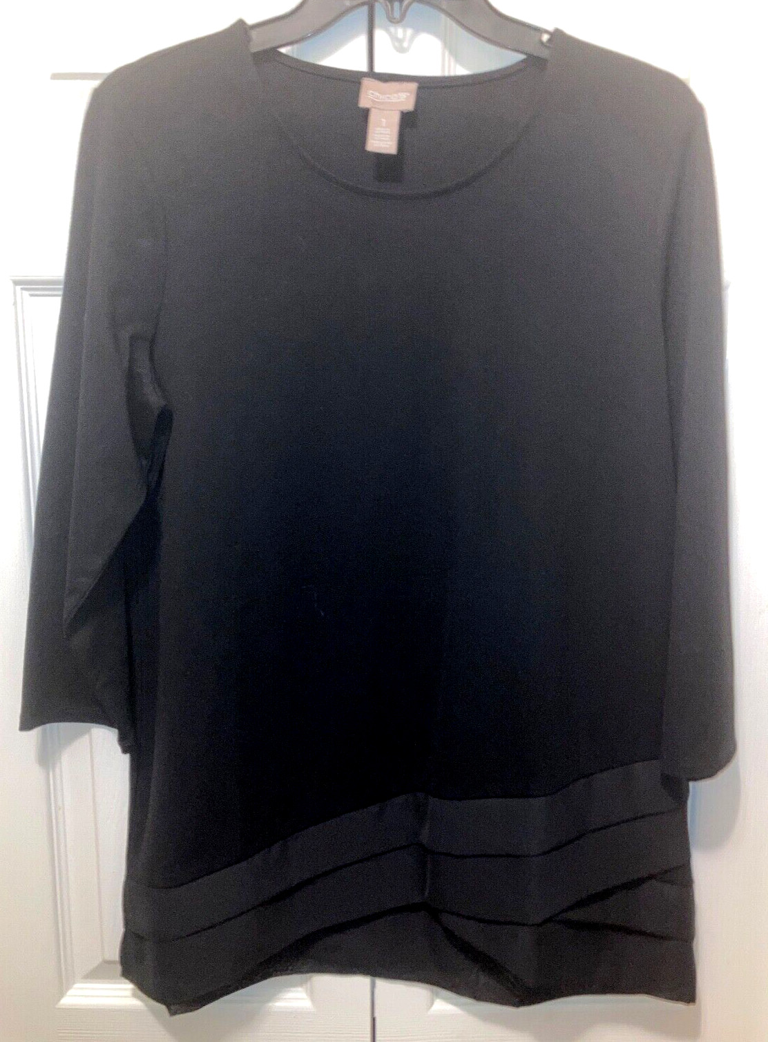 NEW Chicos Woman’s Black Rayon Nylon Spandex Tunic Top Blouse Size 1 Or M