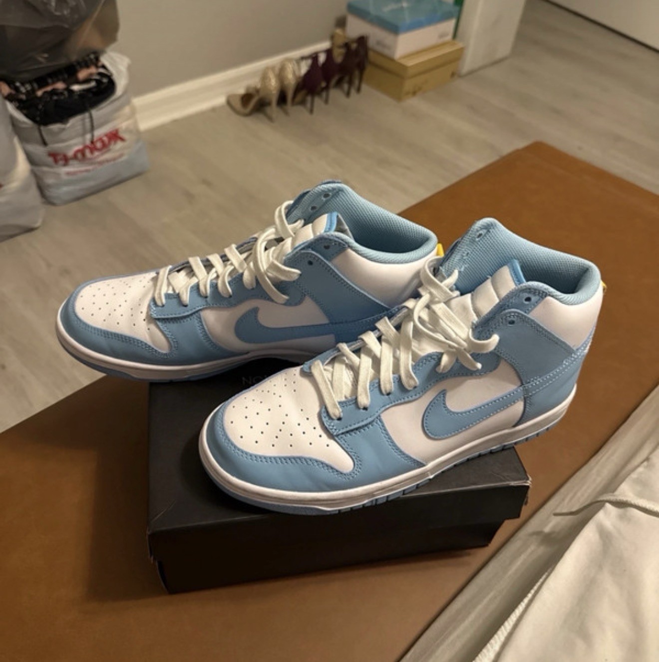 Nike Dunk High Blue Chill/White/Amarillo High Top Leather Sneaker DD1399-401