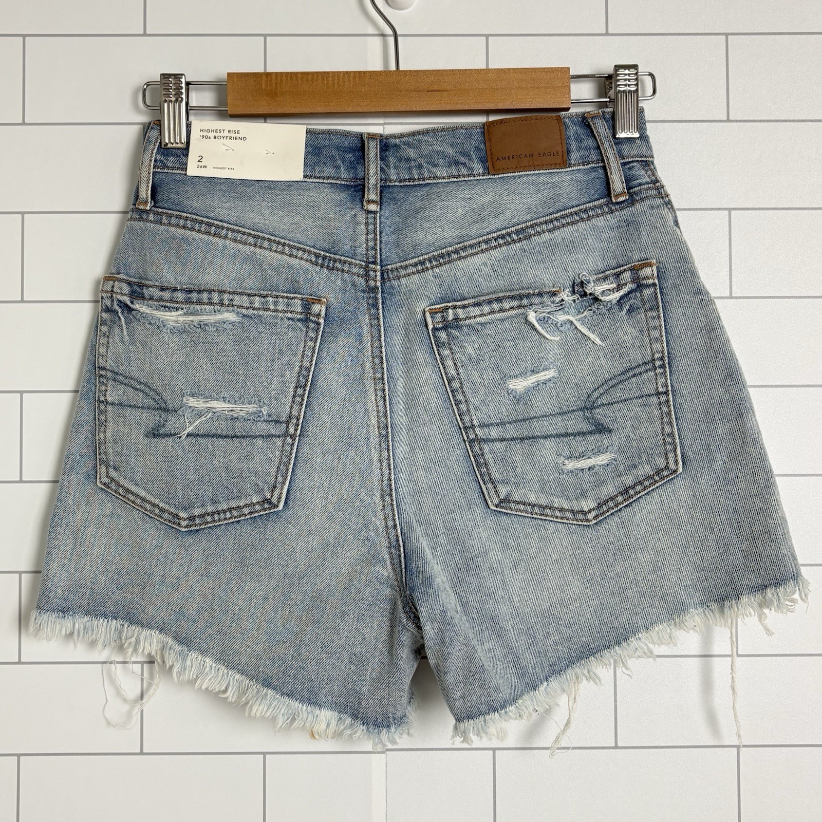 NWT American Eagle Highest Rise 90s Boyfriend Jean Shorts Size 2 26W Destroyed