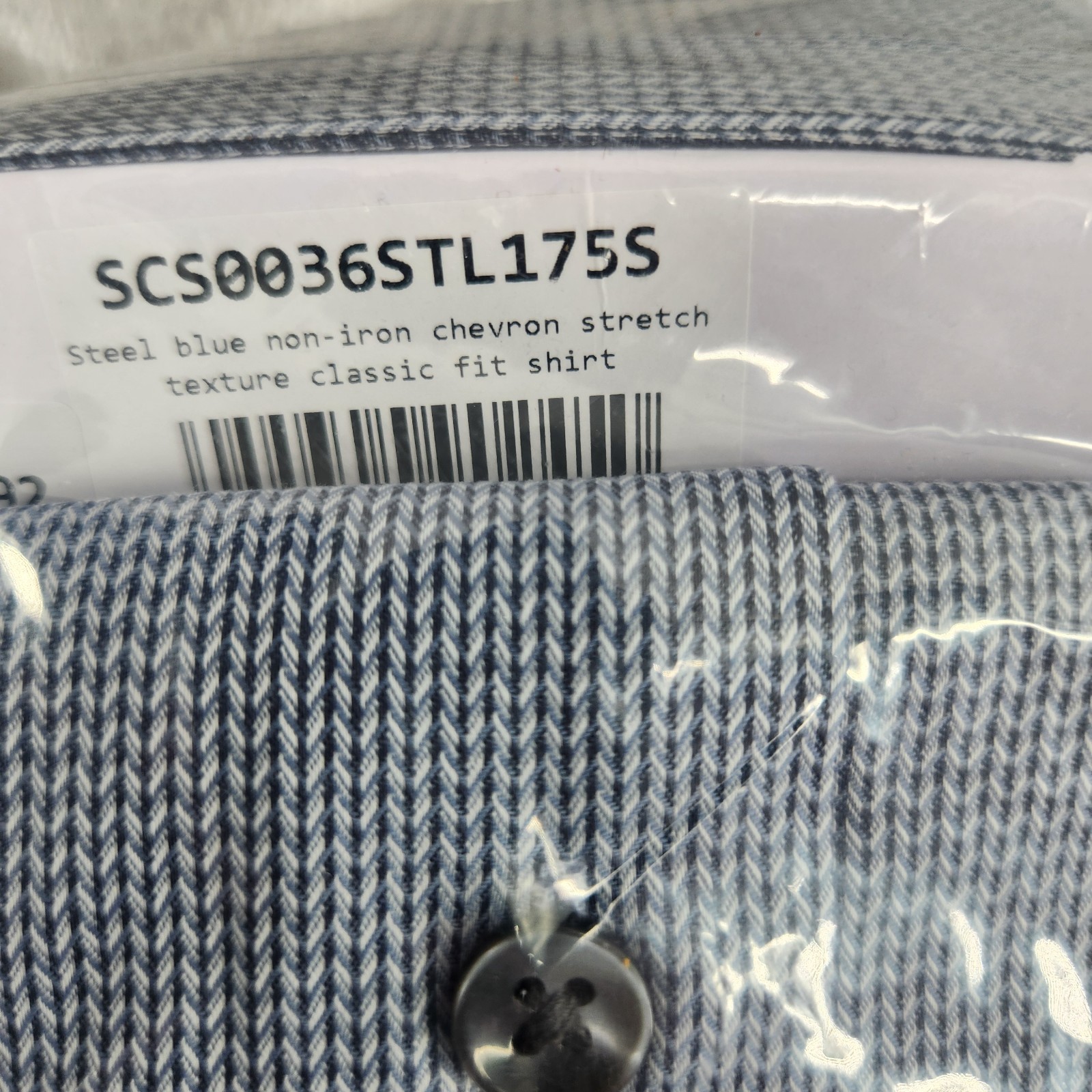 Charles Tyrwhitt Men’s 17/35 in Classic Fit Steel Blue Chevron Stretch Fit Shirt