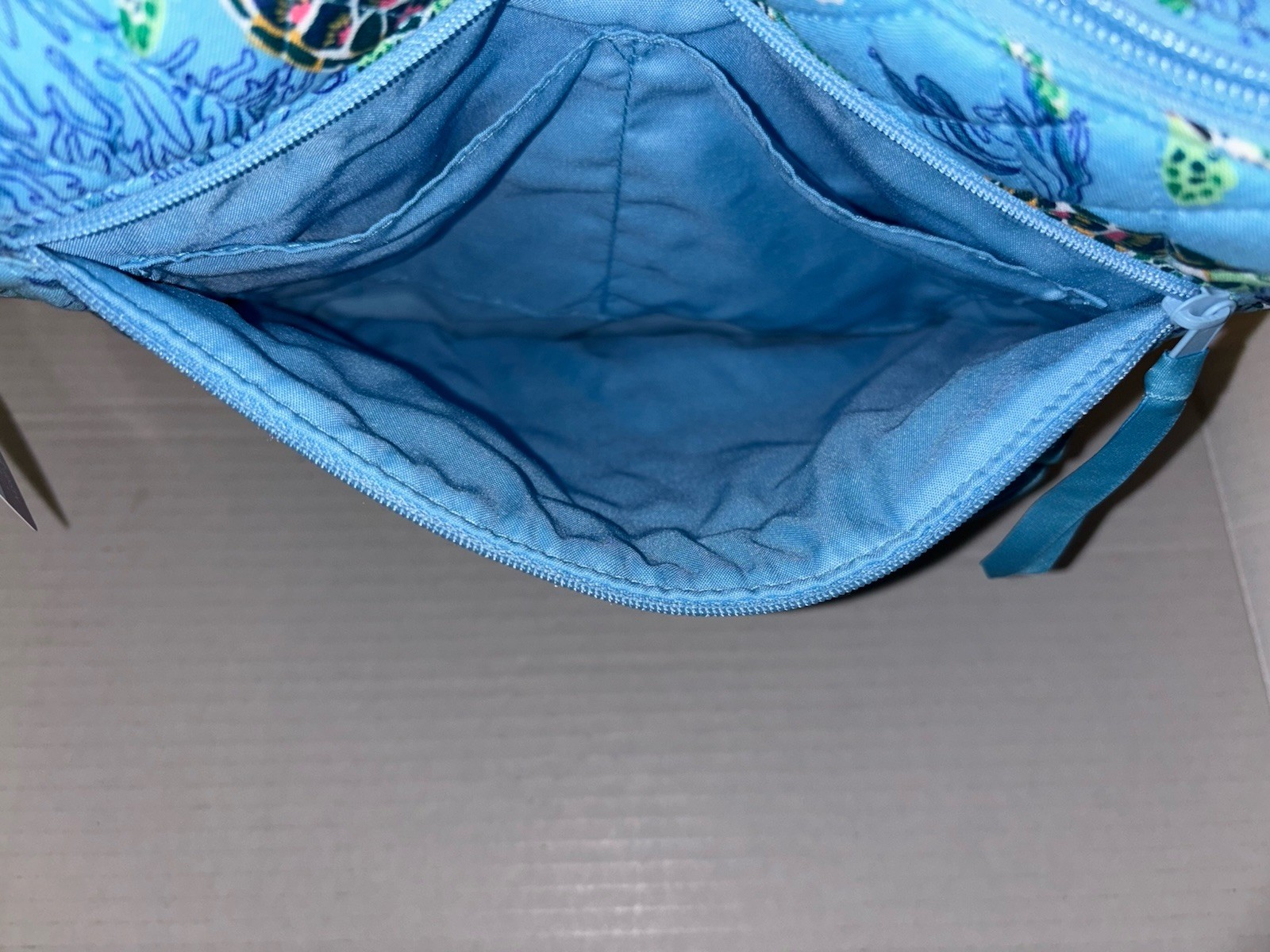NWT Vera Bradley Trio Zip Hipster Crossbody Bag Sea Turtles And Coral