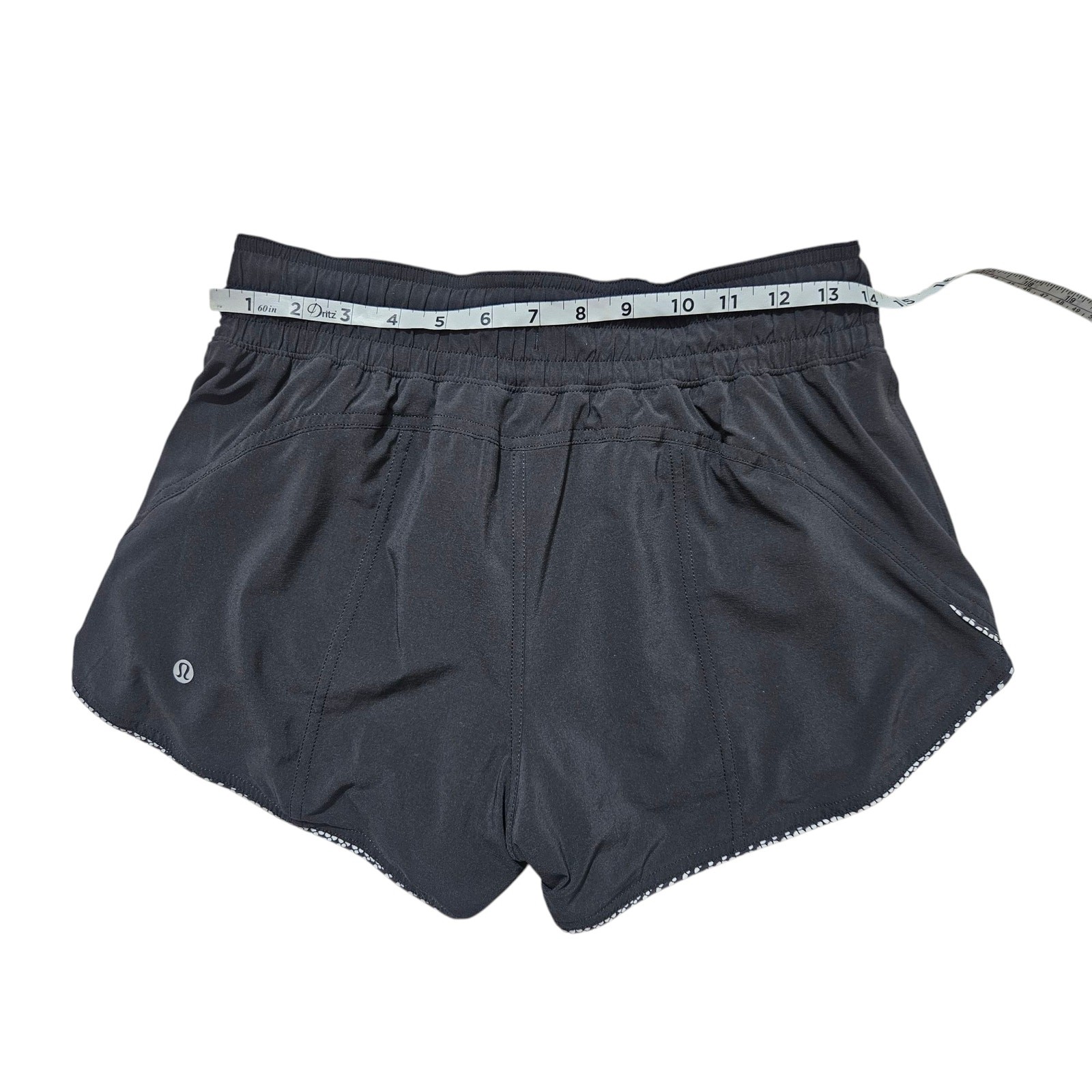 Lululemon womens Choose A Side Short *3″ Black / Monochromic Black shorts size 6