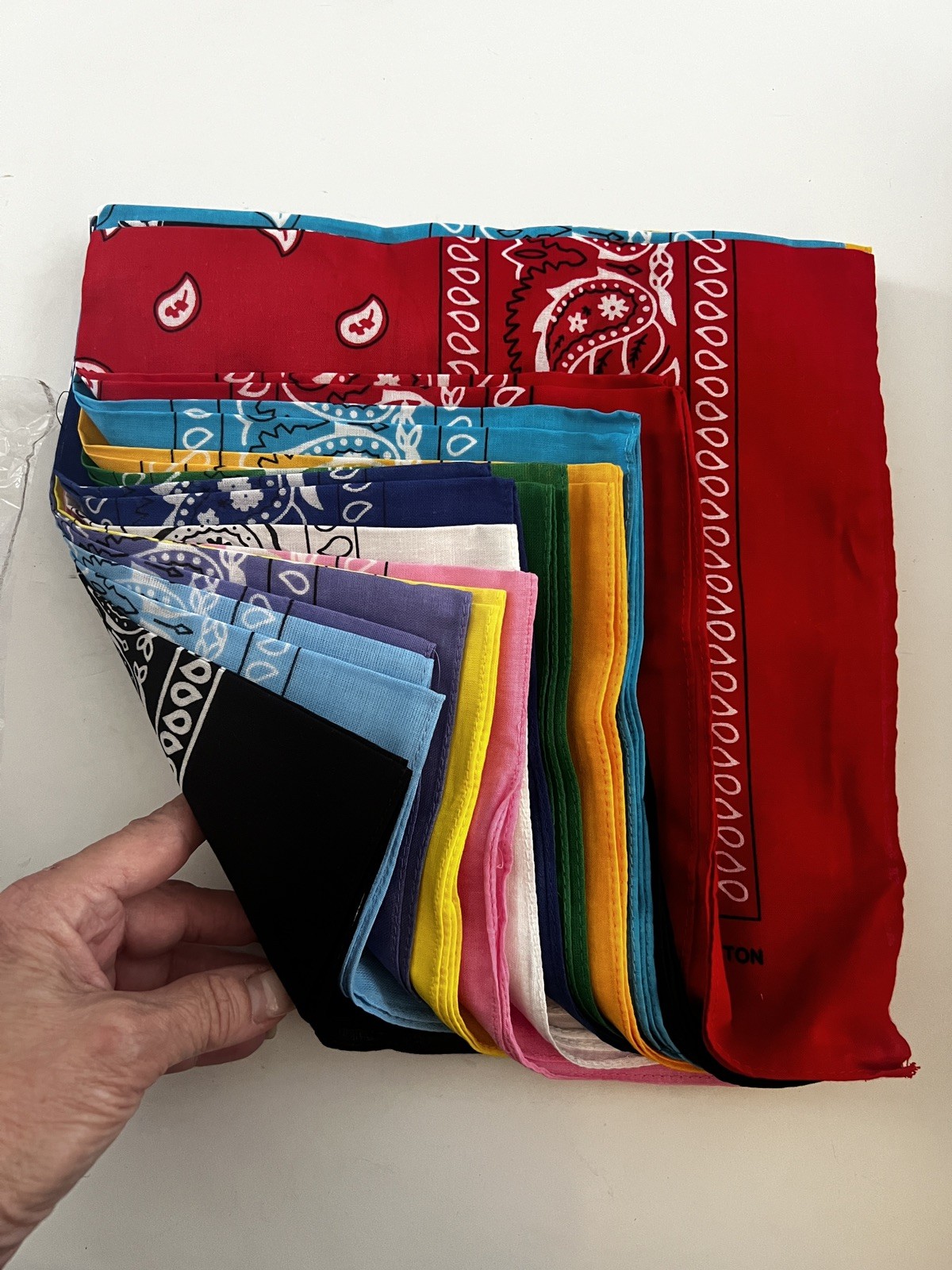 12 Bandanas NEW 22 x 22 in Bright Colors 100% Cotton Double Sided Country Wester