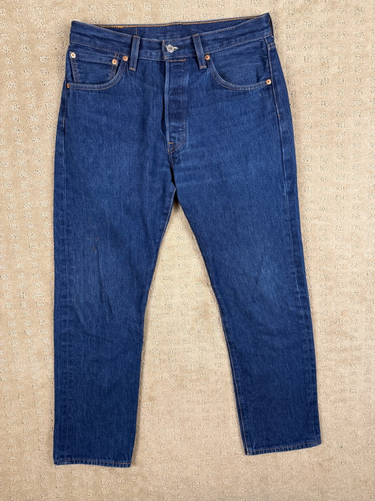 Men’s Levi’s 501 Jeans Button Fly Medium Wash Blue Denim Modern LVC 33×27 #1118