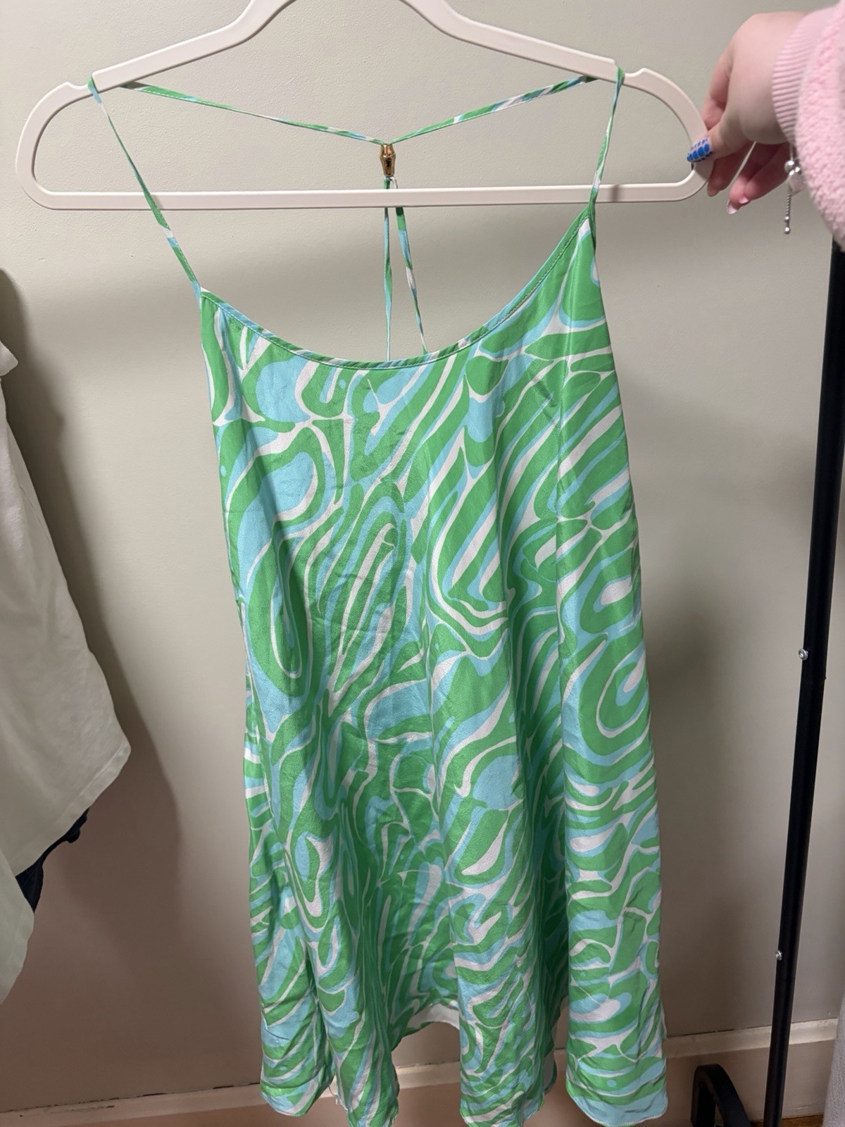 Lilly Pulitzer Rayon Satin Abstract Green White Romper L Spaghetti V-Neck