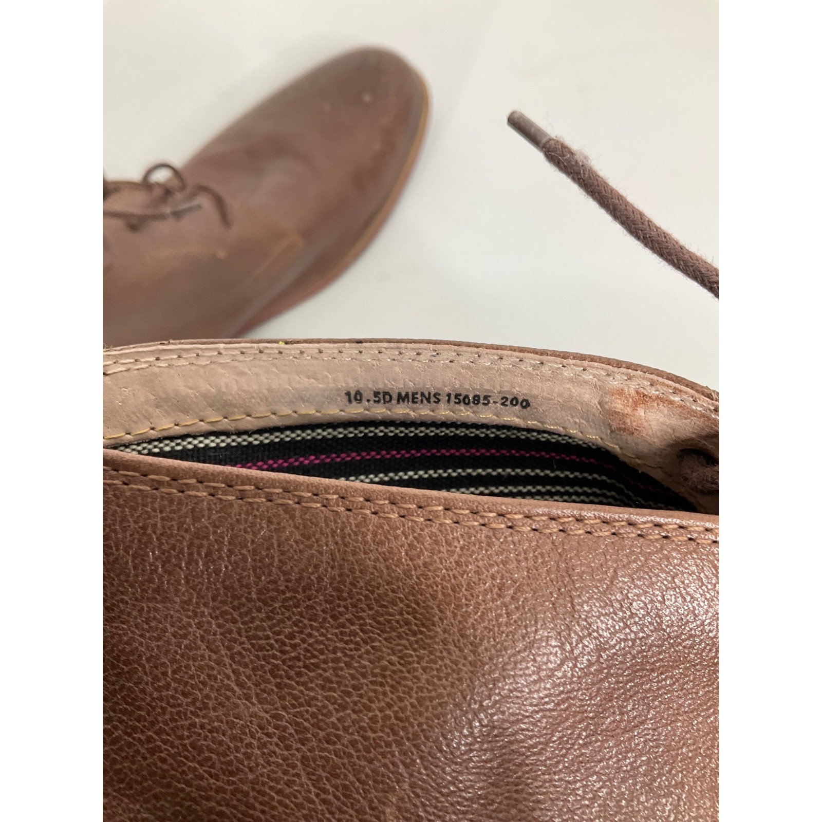 Florsheim Mens Brown Leather Chukka Boots Medallion Toe 15085-200 Size 10.5 D