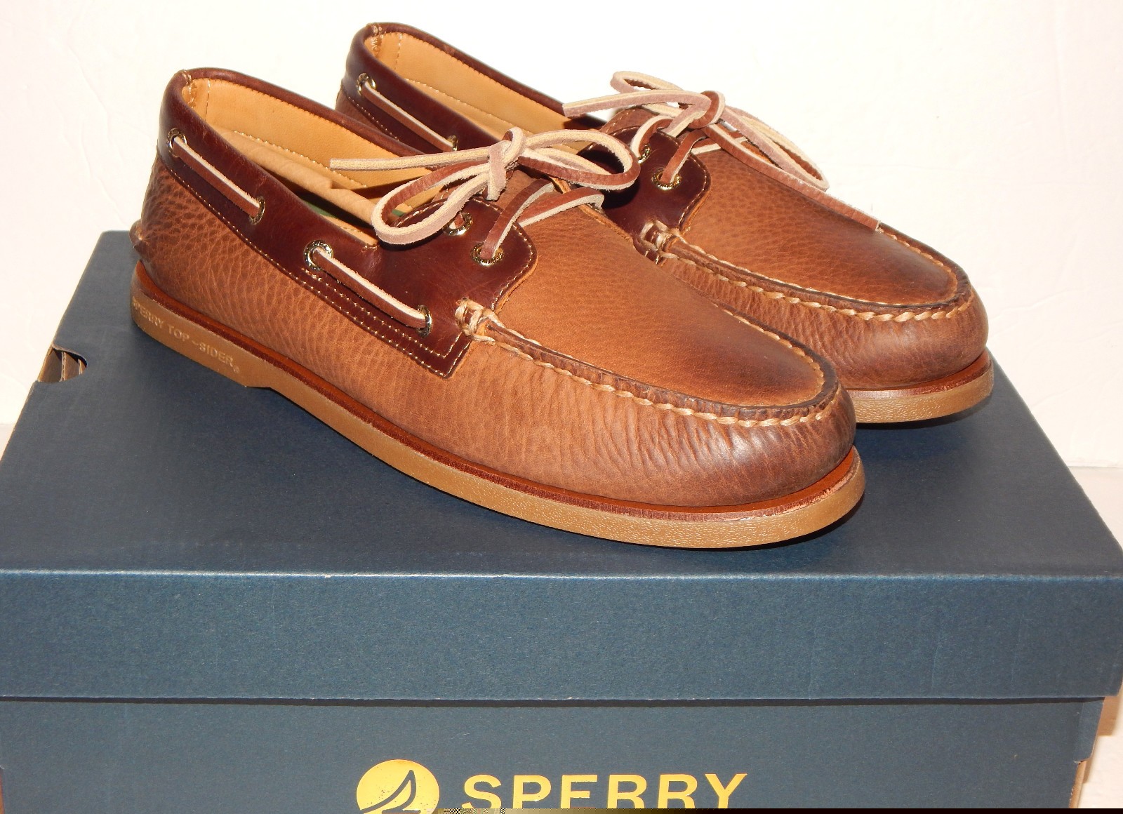Sperry Gold A/O 2 Eye Titan Leather Boat Shoe Men’s Size 9.5 Bronzer Tan Brown