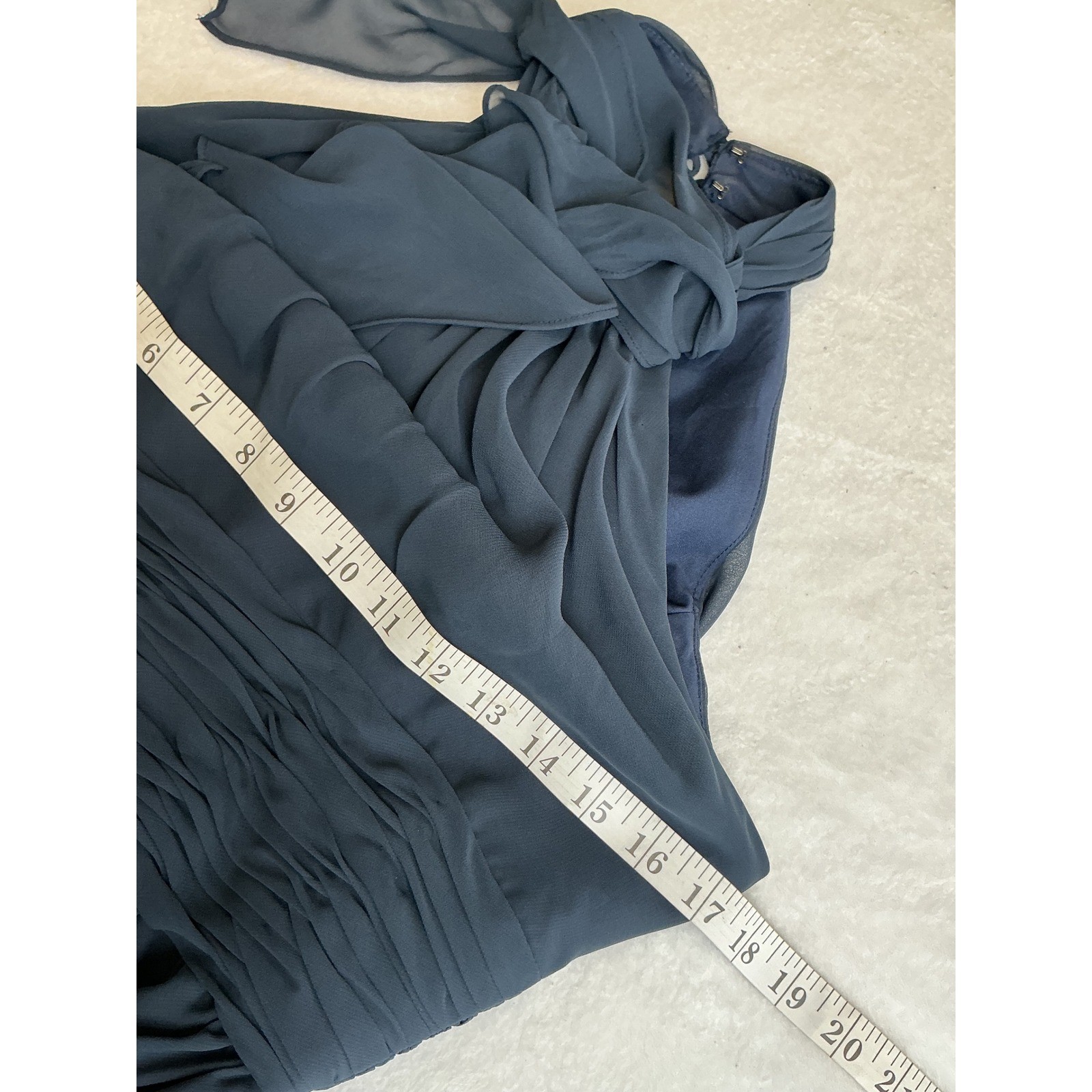 Mori Lee Madeline Gardner Navy Blue Chiffon Halter Neck Evening Gown Dress 8