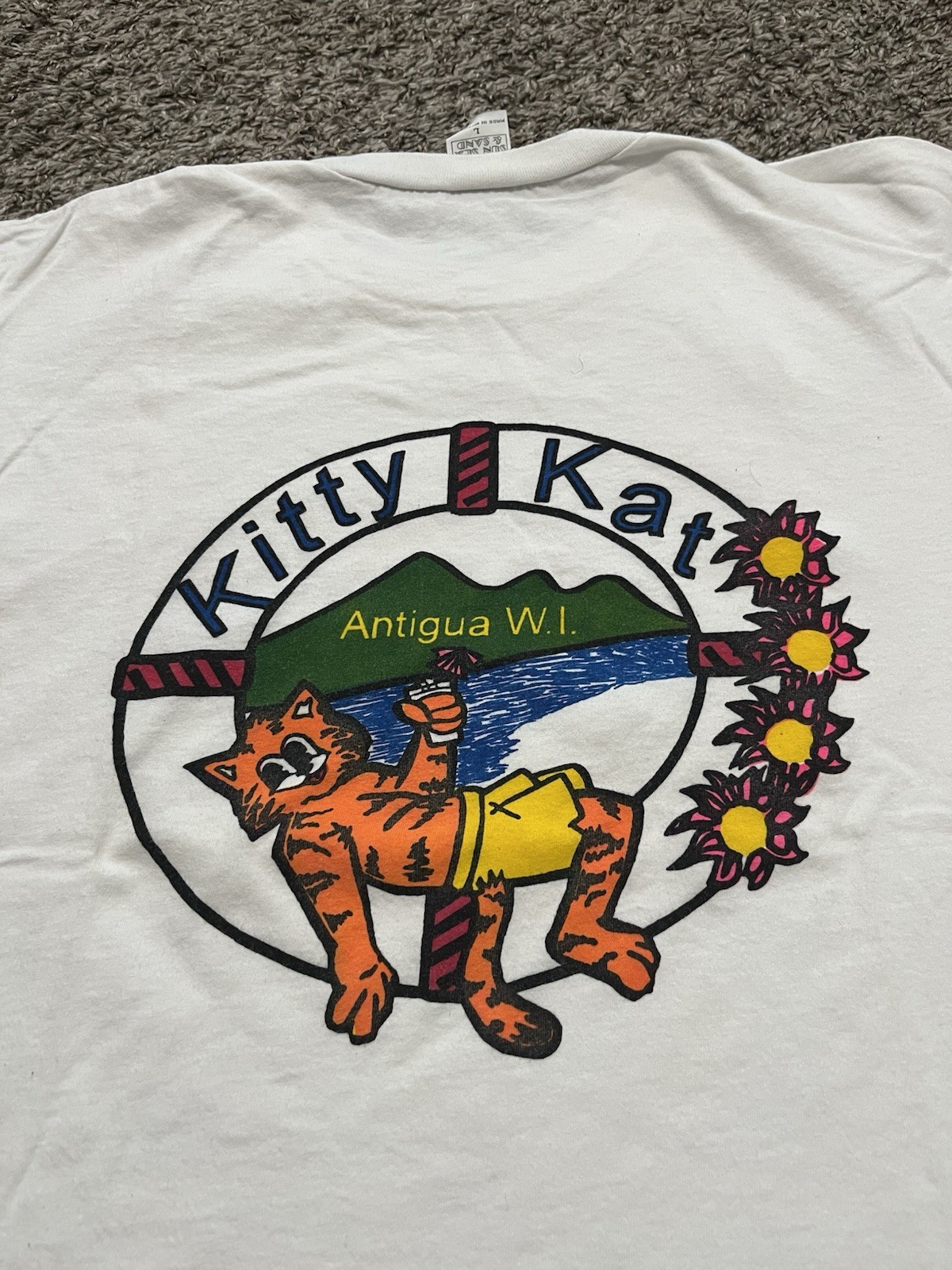 Vintage 90’s Single Stitch Kitty Kat Crew Antigua W.I. White T Shirt Size Large