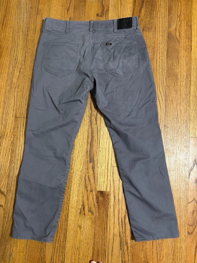 Lee Extreme Motion MVP Pants Mens 36×30 Grey Straight Fit Tapered Leg Stretch Go