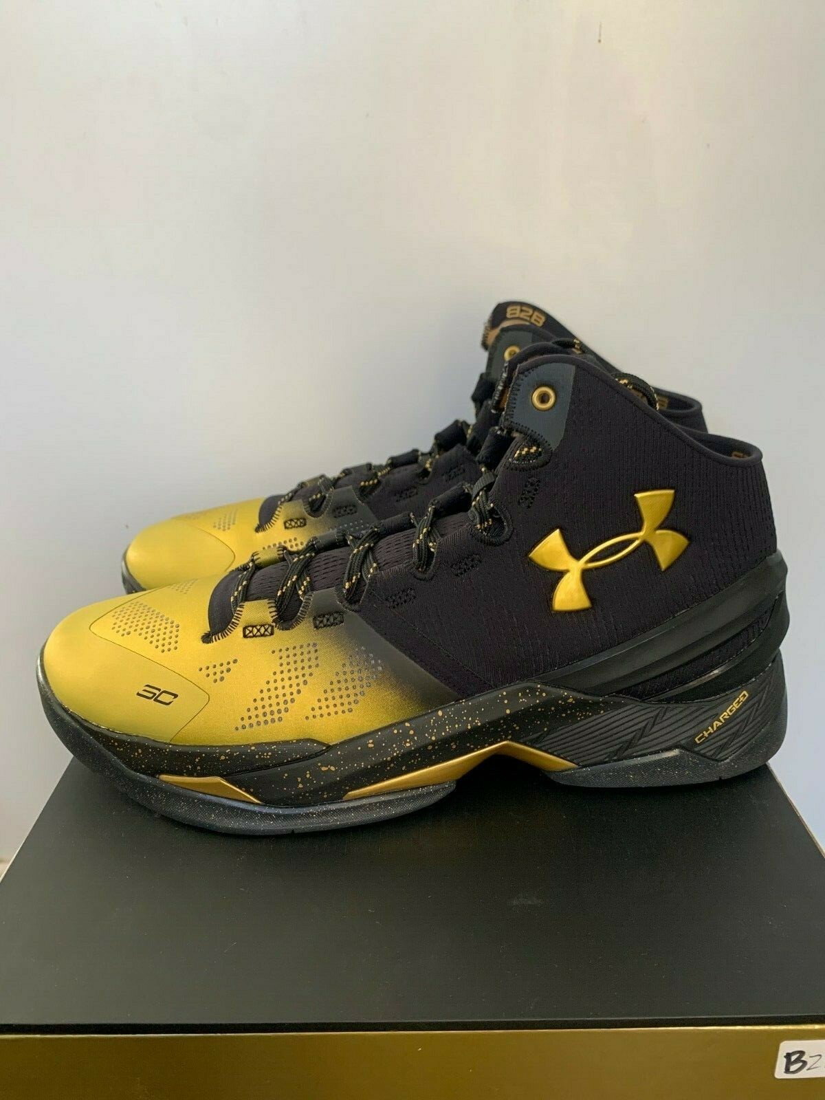 SIGNED Steph Curry B2B MVP Pack Sz 10.5 UA back 2 back