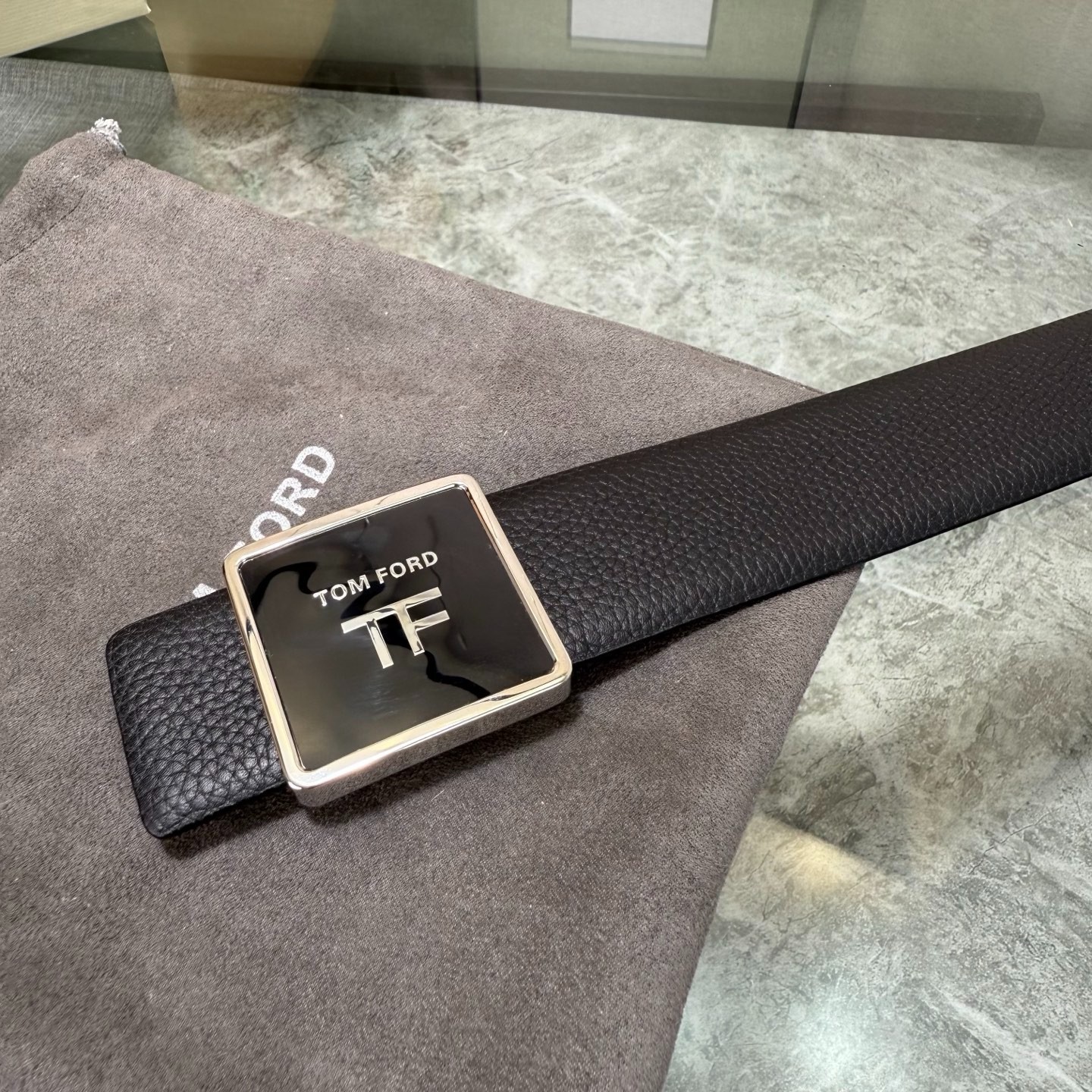 Authentic Tom Ford Reversible Leather T-Buckle Belt Luxury Designer Fashion