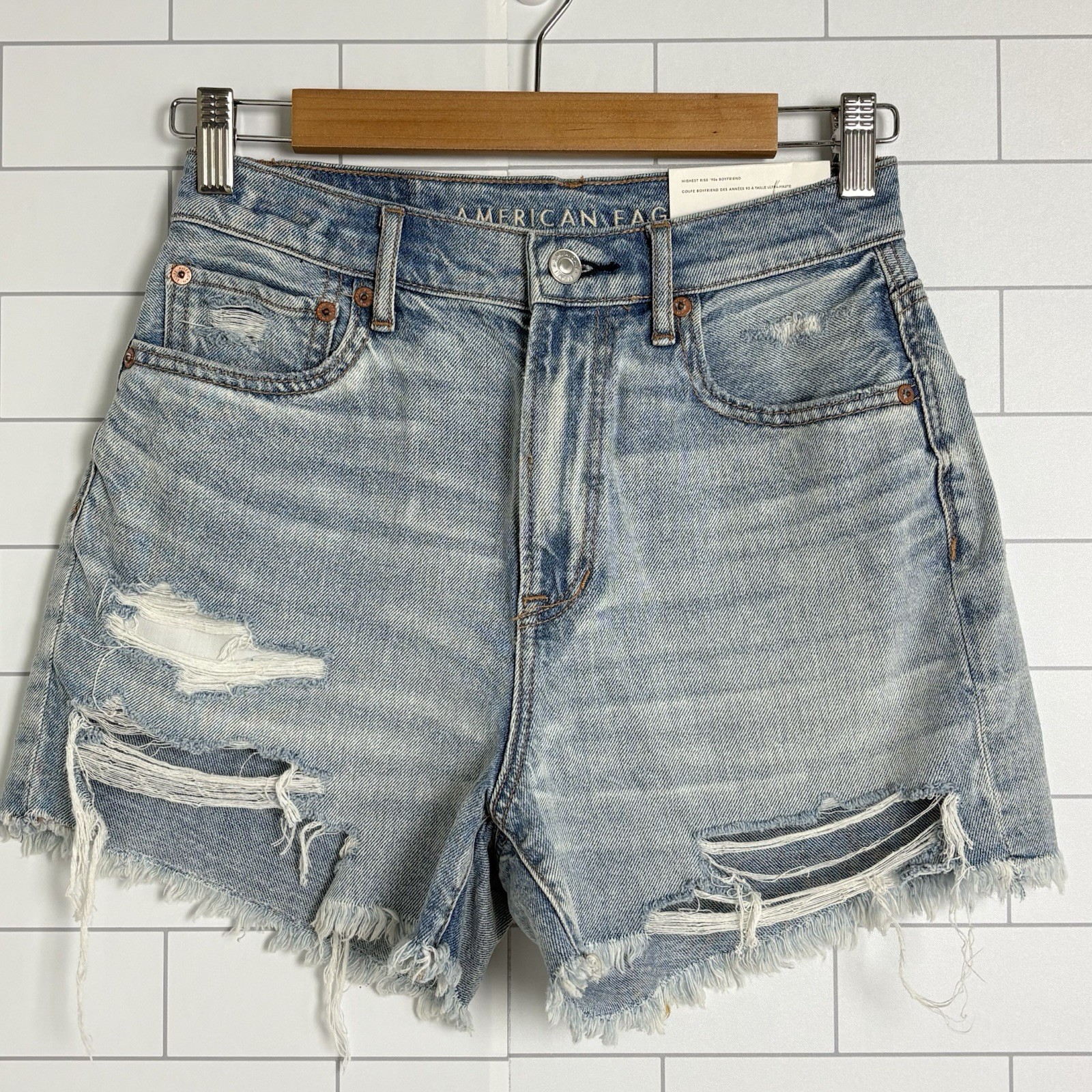 NWT American Eagle Highest Rise 90s Boyfriend Jean Shorts Size 2 26W Destroyed