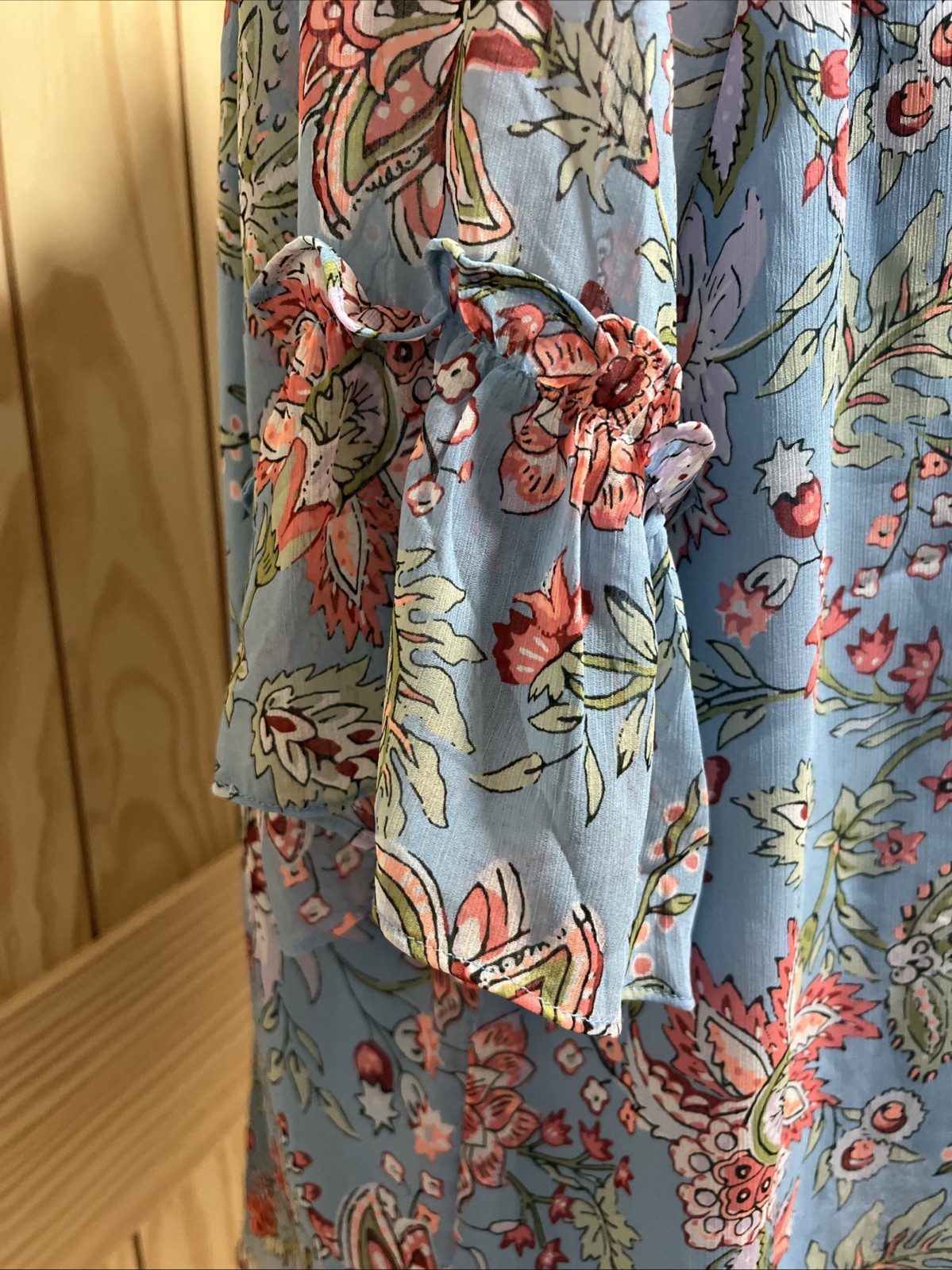 LOFT Blouse Top Women’s Size L Blue Floral Bell Sleeves Ties In Front Lined