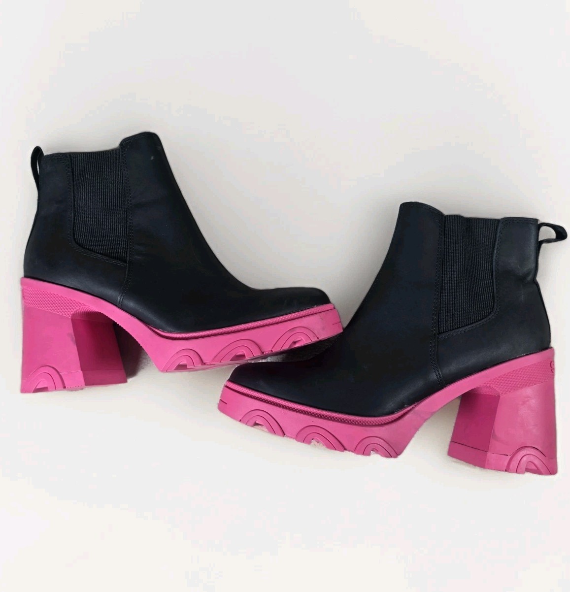 SOREL Brex Boot Chelsea Womens 10 Black Pink Platform Lug Sole Heel Hot Clean