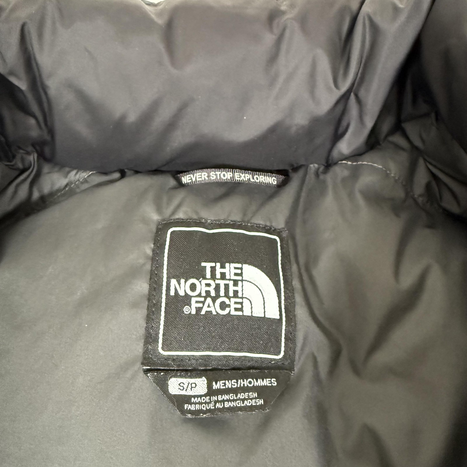 The North Face Vest Mens Small Gray 700 Fill Down Puffer Zip Up Outdoors NUPTSE