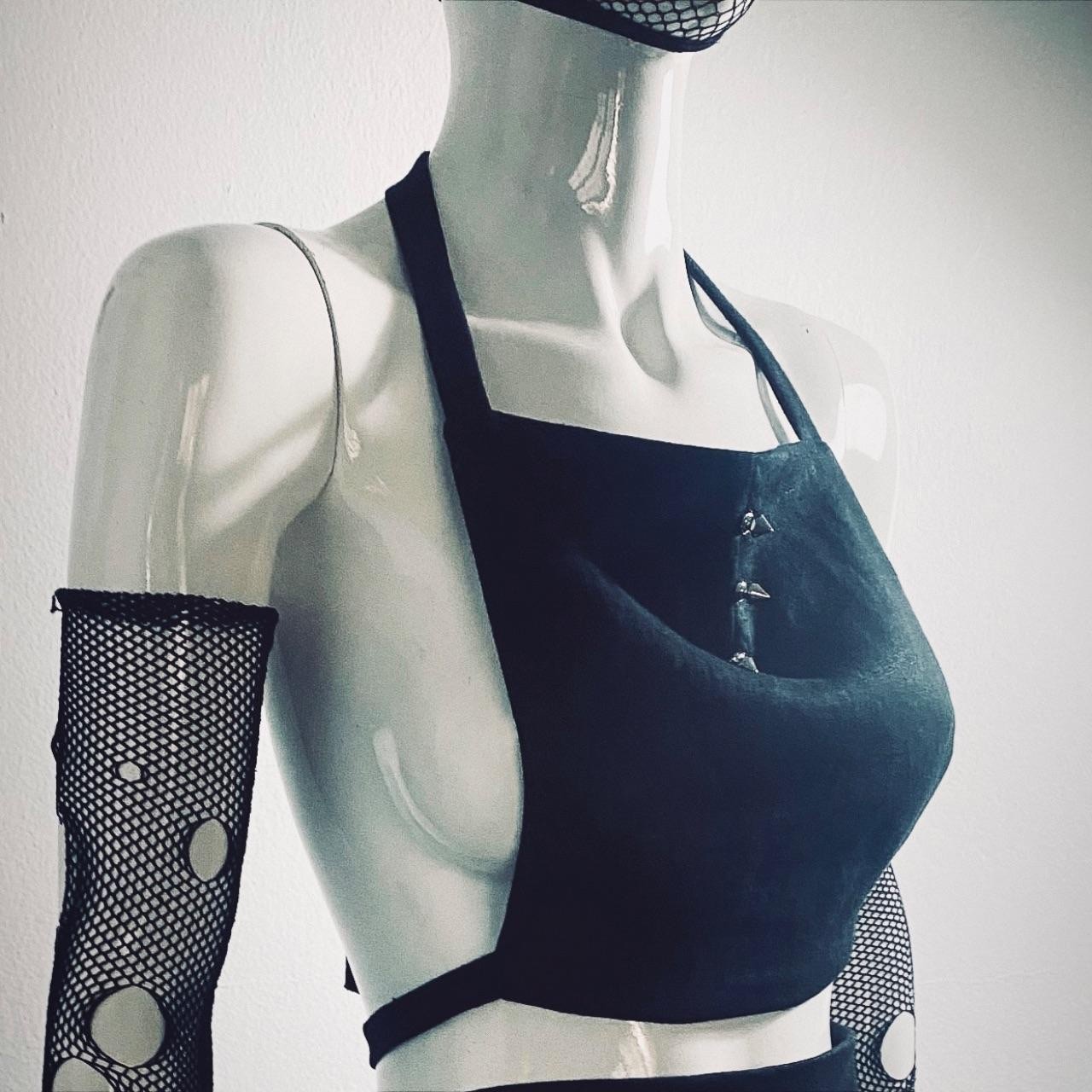 Black organic linen apron top! Cropped top with high quality metal spikes S