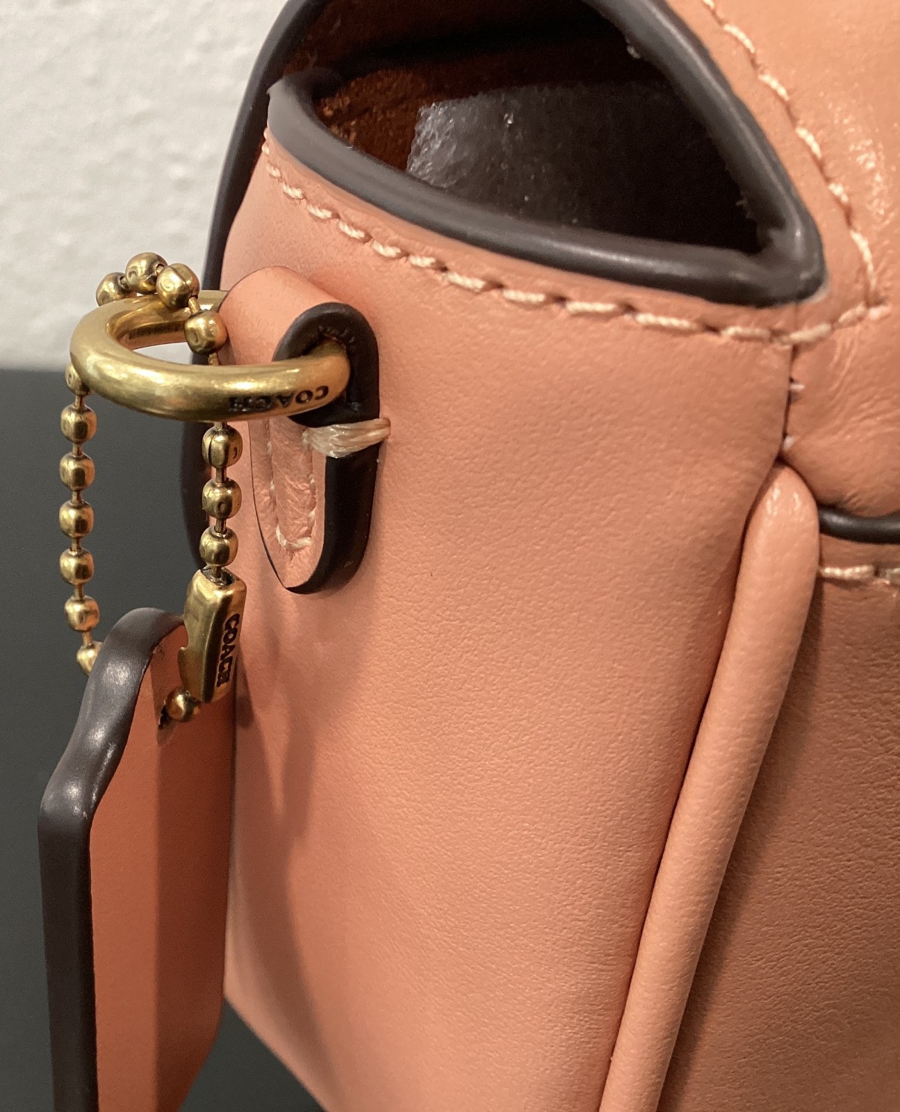 Coach Brook Flap Chain Bag 9.75″ x 4.75″ x 2.25″ CAN90 2 Straps Leather Peach