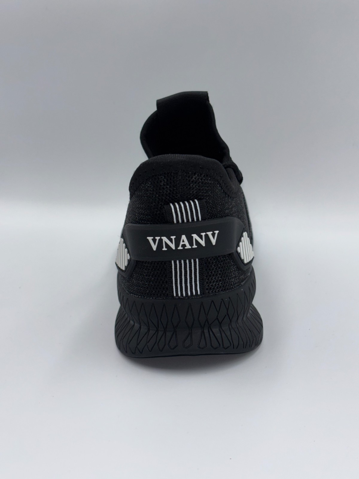 Big Size Men’s Breathable Lightweight Sneakers Slip Resistant